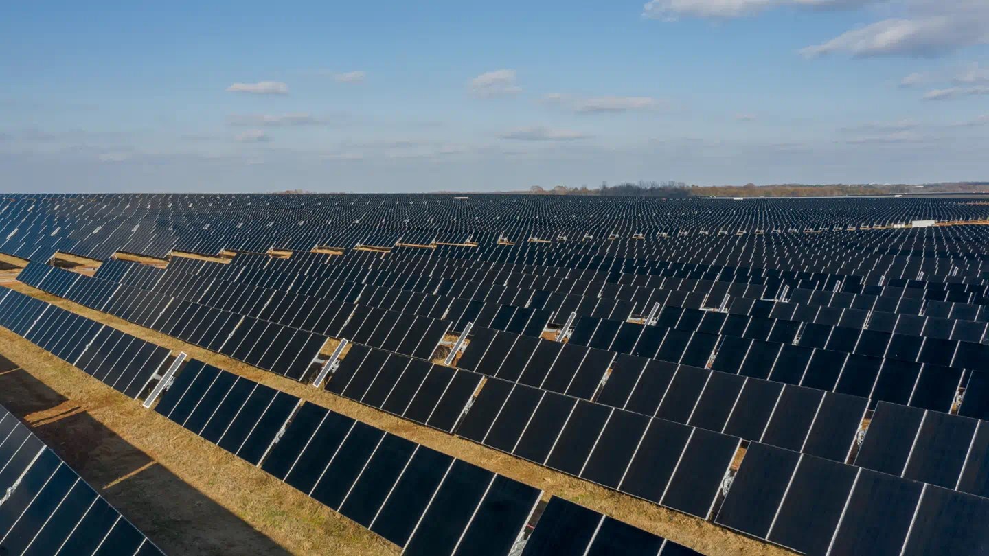 Manhattan Projesi'nde Yeni Bir Dönüşüm: Güneş Enerjisi Çiftliği